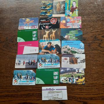 18 telefoonkaarten  beschikbaar voor biedingen