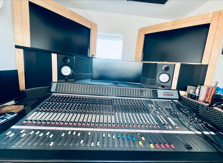 Soundtracks Inline IL3632 Proffecional Mengpaneel, Muziek en Instrumenten, Mengpanelen, Gebruikt, 20 kanalen of meer, Microfooningang