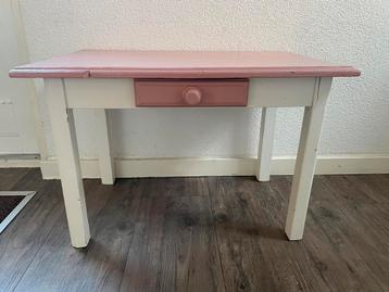 Kaptafel/ make up tafel beschikbaar voor biedingen