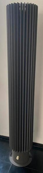 Ronde radiator, Jaga Iguana Circo, op standaard., Doe-het-zelf en Verbouw, 800 watt of meer, Minder dan 60 cm, Ophalen of Verzenden