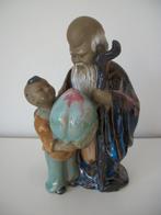 Chinese Monnik met Kind - 12 x 11 x 19 cm hoog - zgan, Verzamelen, Beelden en Beeldjes, Ophalen of Verzenden, Zo goed als nieuw