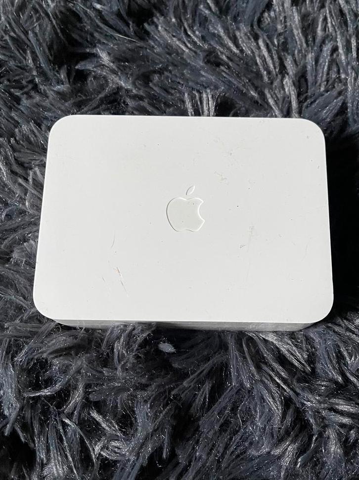 Apple A1096 65W Power Adapter voor Apple Cinema Display 20”, Computers en Software, Monitoren, Zo goed als nieuw, Ophalen of Verzenden