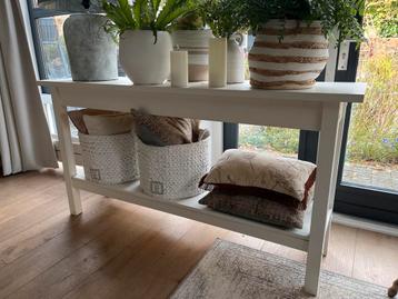 Witte Sidetable met Opbergruimte