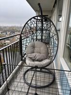 Schommel ei. Elk aannemelijk bod, Tuin en Terras, Ophalen of Verzenden, Zo goed als nieuw