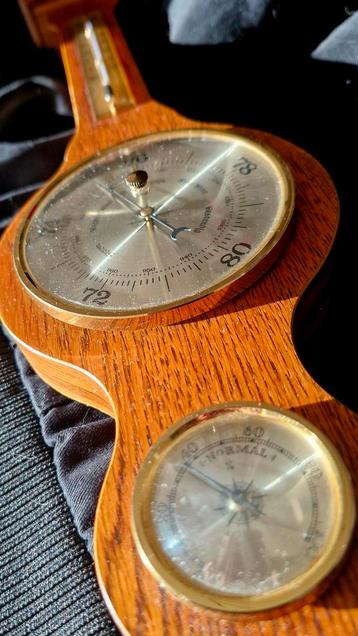 Vintage Barometer beschikbaar voor biedingen