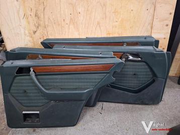 MB W124 sedan Deurpaneel set kleur groen '92 beschikbaar voor biedingen