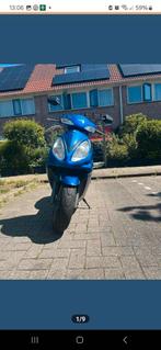 Blauwe sym yet 50 euro 2 takt, Fietsen en Brommers, Scooters | Overige merken, Ophalen, Gebruikt, Benzine