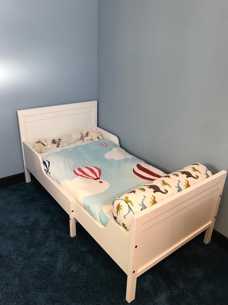 Kinder meegroeibed (incl. matras en zijsteun), Ophalen, Gebruikt, 70 tot 85 cm, Lattenbodem