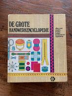 Groot handwerkboek, Ophalen of Verzenden, Zo goed als nieuw