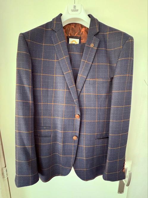Elegant bruin gestreept kostuum, zo goed als nieuw, Kleding | Heren, Kostuums en Colberts, Zo goed als nieuw, Bruin, Ophalen