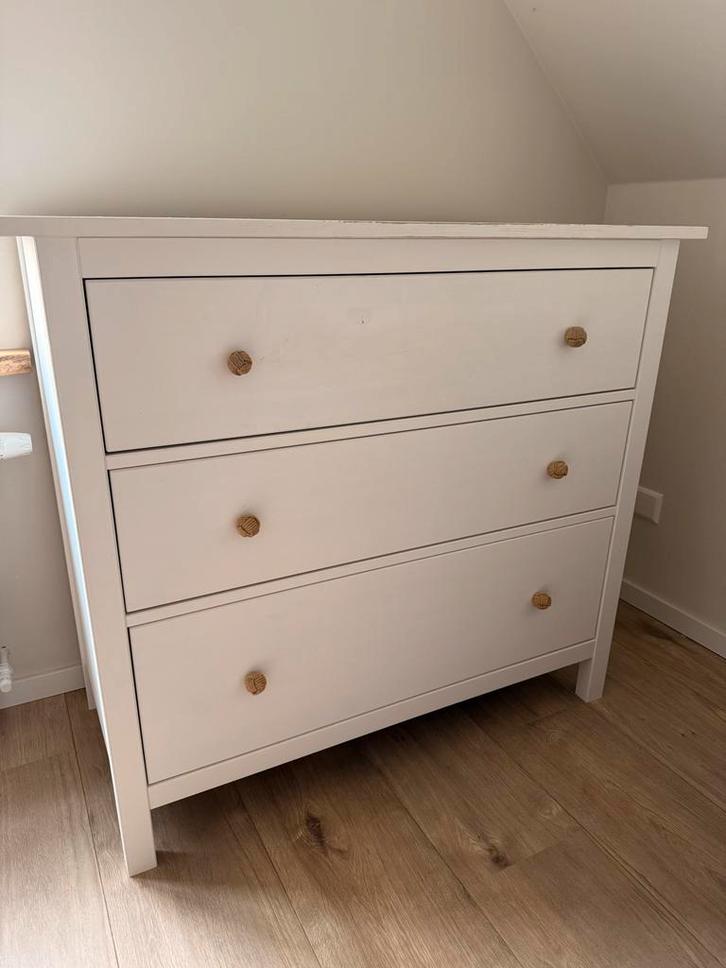 IKEA Hemnes Ladekast / Commode, Kinderen en Baby's, Kinderkamer | Commodes en Kasten, Gebruikt, 90 tot 105 cm, Ophalen