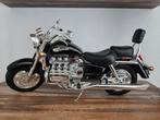 Honda valkyrie Schaal 1:6, Hobby en Vrije tijd, Modelauto's | 1:5 tot 1:12, Ophalen, Zo goed als nieuw, Motor