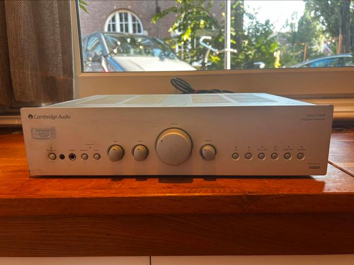 Cambridge Audio Azur 540a + Two remotes, Audio, Tv en Foto, Buizenversterkers, Versterker, Ophalen