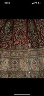 Bridal lehenga, Ophalen of Verzenden, Nieuw, Rechthoekig, 50 tot 100 cm