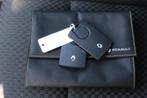 Renault Clio Estate 0.9 TCe Intens Navigatie/Parkeersensoren, Auto's, Renault, 898 cc, 1063 kg, Gebruikt, 580 kg