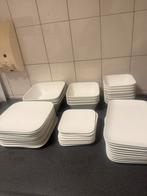 Borden Action, Huis en Inrichting, Ophalen of Verzenden, Zo goed als nieuw, Bord(en), Overige stijlen