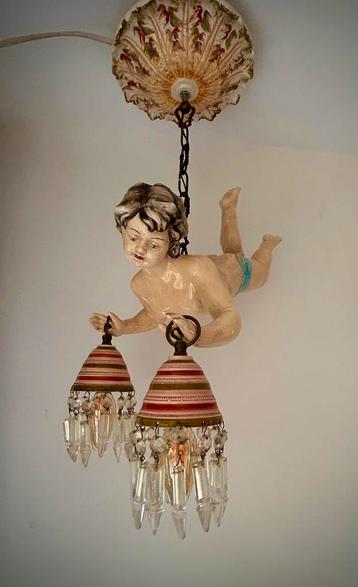 Vintage ceramic Cherubijn hanglamp kroonluchter beschikbaar voor biedingen