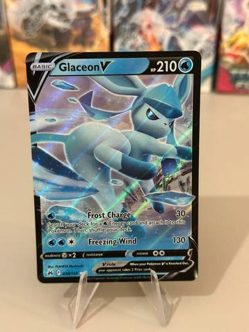 Glaceon V Crown Zenith Pokemon kaart beschikbaar voor biedingen