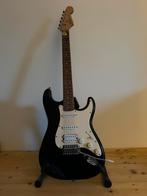Squier Stratocaster - elektrische gitaar, Muziek en Instrumenten, Snaarinstrumenten | Gitaren | Elektrisch, Solid body, Gebruikt