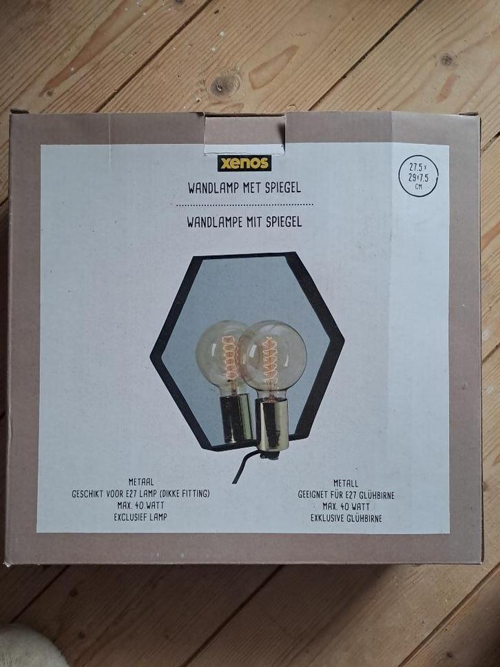 Wandlampen met spiegel nieuw Xenos, Huis en Inrichting, Lampen | Wandlampen, Nieuw, Metaal, Ophalen