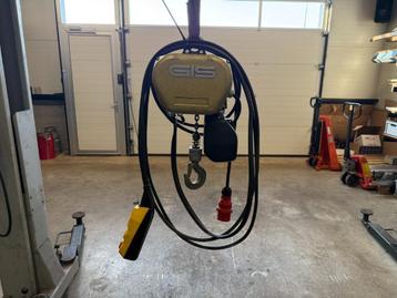Elektrische kettingtakel GIS - 500kg - 2 hijssnelheden beschikbaar voor biedingen