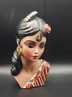 Art Deco Arnova S.Melani PinUp Buste Spaanse Schone 26cmh, Antiek en Kunst, Ophalen of Verzenden