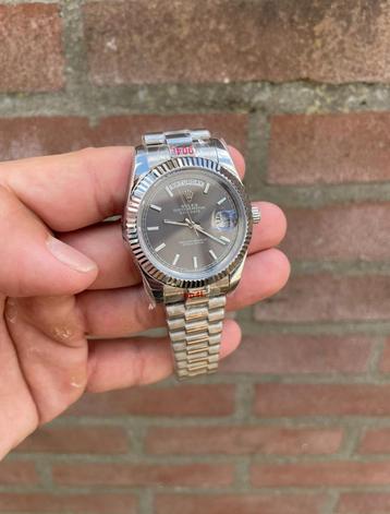 Rolex Daydate 41mm beschikbaar voor biedingen