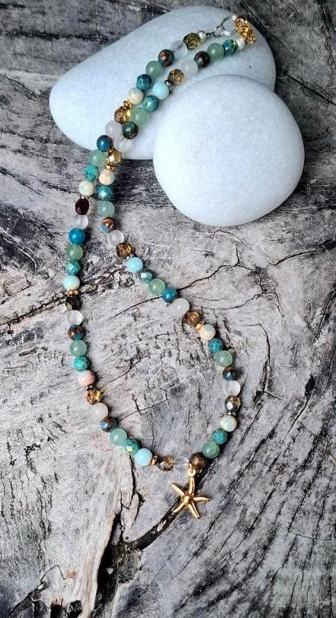 Nieuwe damesketting van verschillende edelstenen & zeester h, Sieraden, Tassen en Uiterlijk, Kettingen, Nieuw, Steen of Mineraal