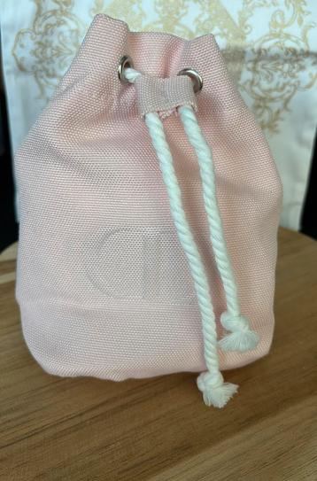 Christian dior toilettasje beschikbaar voor biedingen