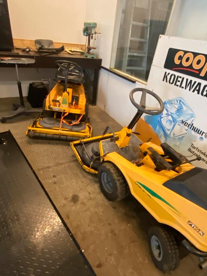 Stiga villa 3 stuks, Tuin en Terras, Zitmaaiers, Zo goed als nieuw, Ophalen of Verzenden