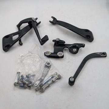 Harley Davidson Street Bob Mid Controls beschikbaar voor biedingen