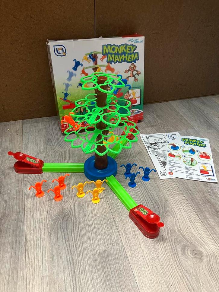 Grafix Monkey Mayhem - Vliegende Apen Schietspel, Hobby en Vrije tijd, Gezelschapsspellen | Overige, Zo goed als nieuw, Een of twee spelers