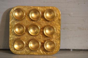 Broche bladgoud ontwerper design Menno Meijer beschikbaar voor biedingen