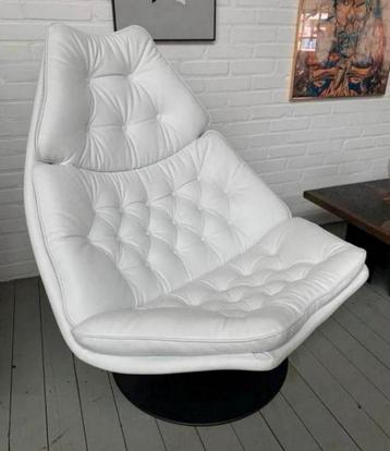 Fauteuil Artifort wit leer model F588 van Geoffrey Harcourt. beschikbaar voor biedingen