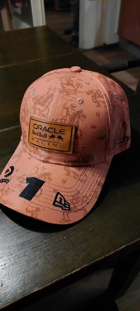 Red Bull Racing Max Verstappen Texas Editie 2025 Cap, Kleding | Heren, Hoeden en Petten, Nieuw, Pet, One size fits all, Ophalen of Verzenden