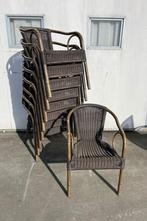 98 stuks nette horeca Rotanlook terrasstoelen, stapelbaar, Ophalen, Riet of Rotan, Bruin, Zo goed als nieuw