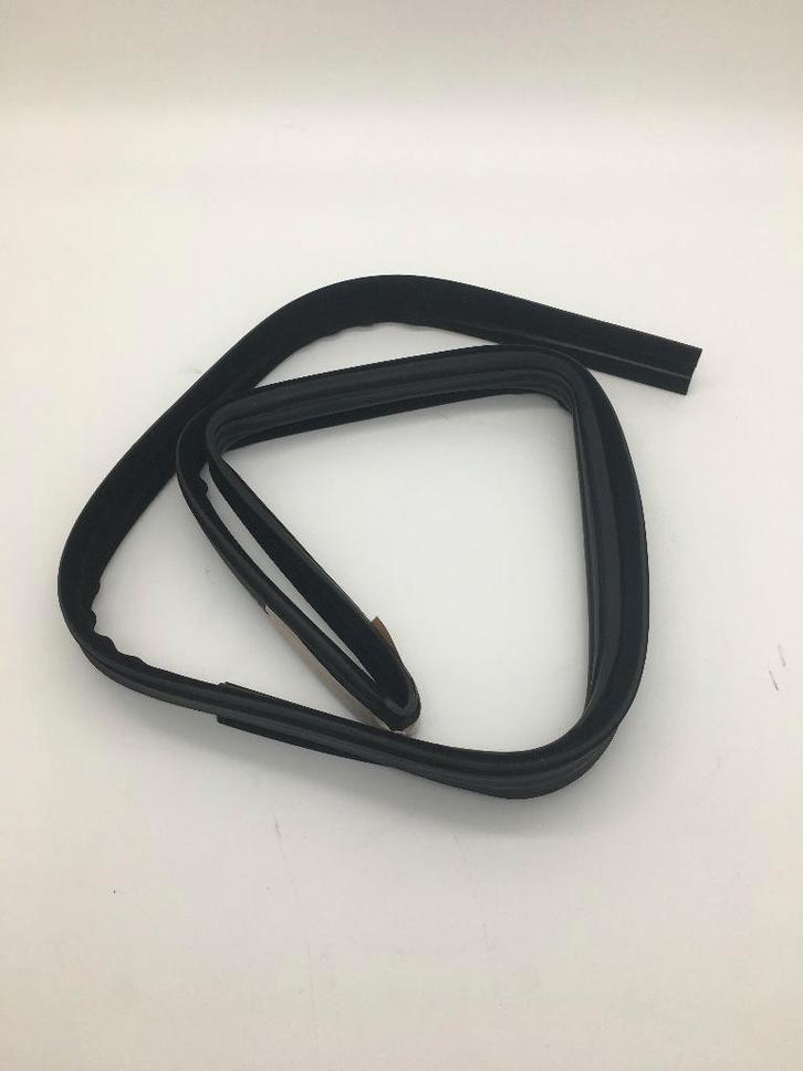 Te koop Raamgeleidingsrubber chevrolet c10 k10 k5 blazer, Auto diversen, Overige Auto diversen, Ophalen of Verzenden