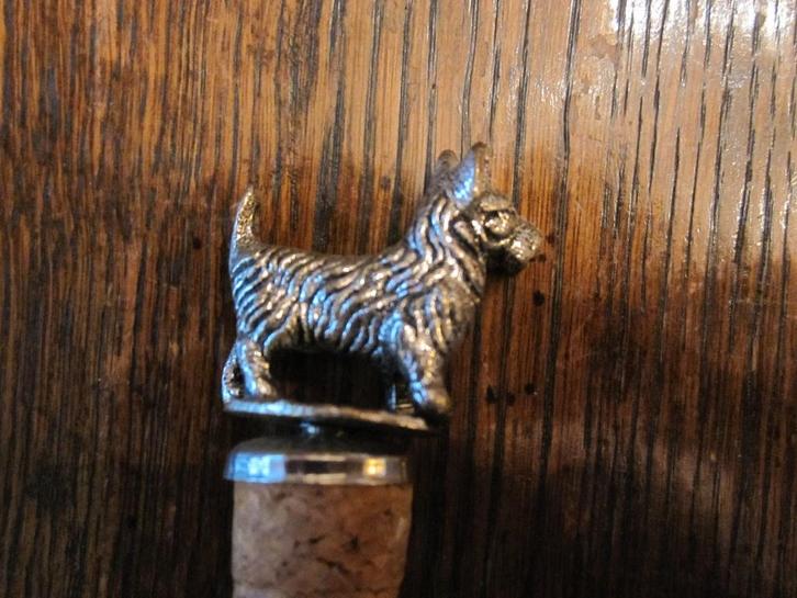 Mooie flessenstop - terrier in tin, Antiek en Kunst, Antiek | Tin, Verzenden