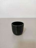 Zwart potje, Rond, Ophalen of Verzenden, Zo goed als nieuw, Aardewerk