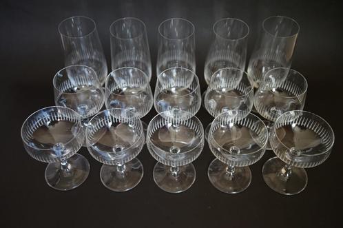 mid century servies wijn bier geslepen glas CND kristal 15x, Huis en Inrichting, Keuken | Servies, Zo goed als nieuw, Glas of Glazen