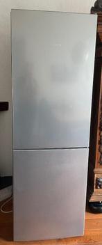 Bosch Koelvriescombinatie Serie 4 RVS, Ophalen, Gebruikt, 200 liter of meer, Met aparte vriezer