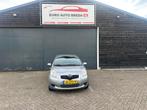 Toyota Yaris 1.0 VVTi Terra, Auto's, Toyota, Voorwielaandrijving, 970 kg, Gebruikt, 750 kg