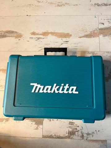 Makita koffer beschikbaar voor biedingen
