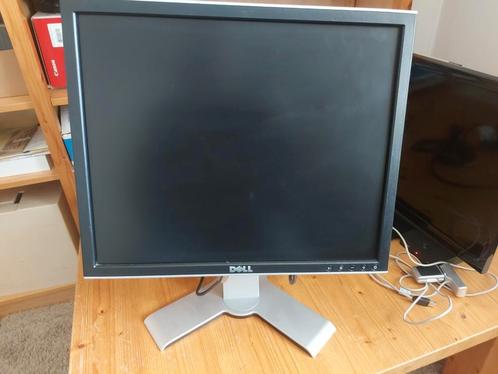 Dell monitor met verstelbare voet., Computers en Software, Monitoren, Gebruikt, 60 Hz of minder, IPS, Ophalen