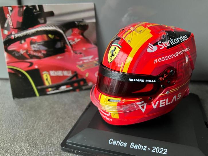 ✅ Carlos Sainz 1:5 helm 2022 Spanje GP Ferrari F1-75, Verzamelen, Automerken, Motoren en Formule 1, Nieuw, Formule 1, Ophalen of Verzenden