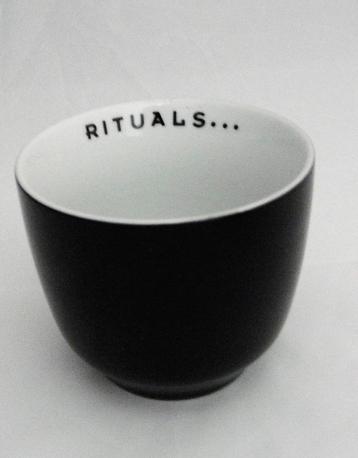 Rituals porcelain teacup mat-zwart beschikbaar voor biedingen