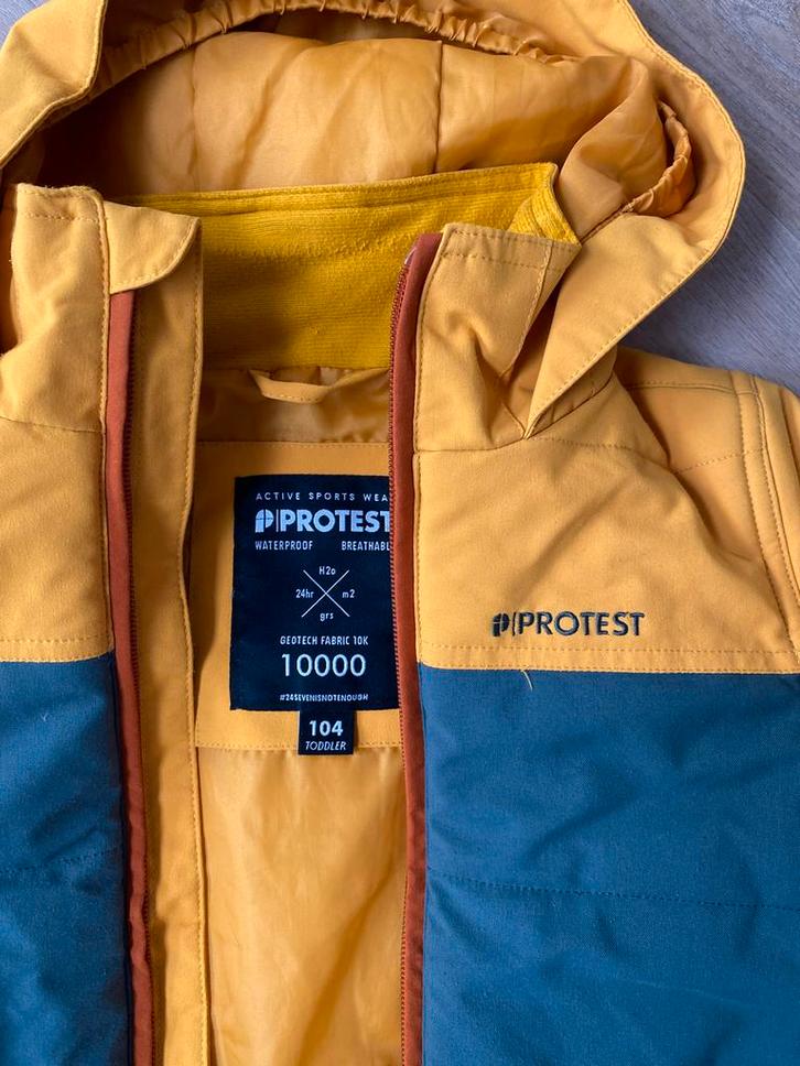 Protest Skijas Maat 104, Kinderen en Baby's, Kinderkleding | Schoenen en Sokken, Zo goed als nieuw, Overige typen, Jongen of Meisje