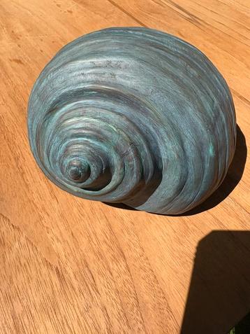 Pottery barn faux bronze schelp beschikbaar voor biedingen