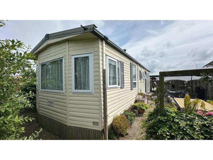 Chalet zonder staanplaats te koop in Zuid-Holland! R#52R, Caravans en Kamperen, Stacaravans, tot en met 6