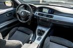BMW 3-serie 318i M-Sport NL-Auto I NAP I M-Sportpakket af-fa, Auto's, 4 cilinders, Alcantara, Origineel Nederlands, Bedrijf